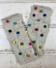 Pom Pom Fingerless Gloves