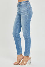 Slim Pickin Skinny Jeans Medium