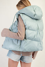 Wonderland Puffer Vest