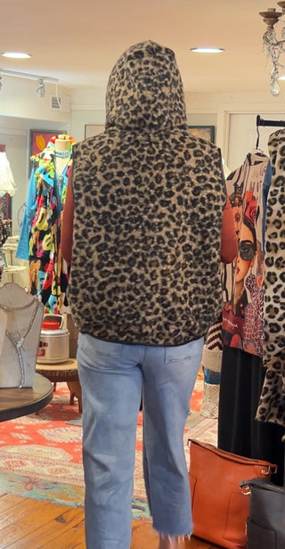 Sarabi Leopard Vest O/S