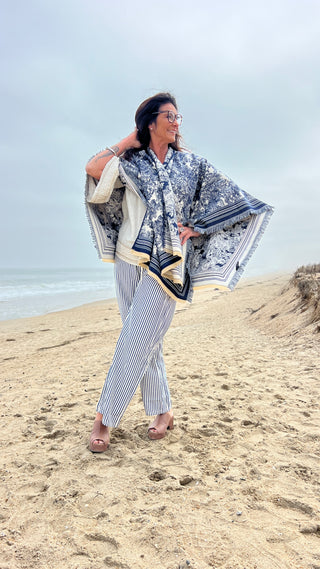 Toile Me Up Wrap O/S