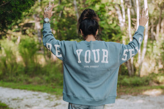 Be Yourself Sweatshirt Washed Blue