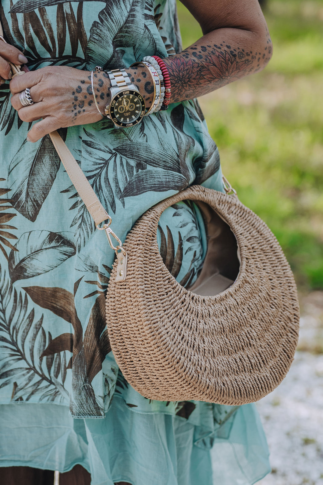 Rounded Summer Straw Bag