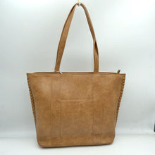 Renee Dove Tail Handbag