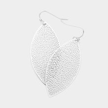 Delicate Leaf earrings