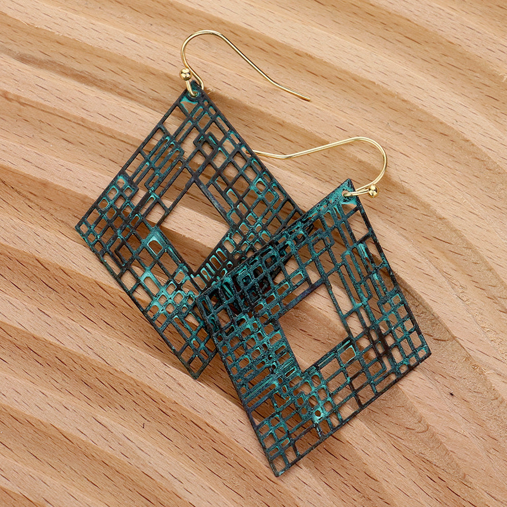 Metal Cut out triangular earrings