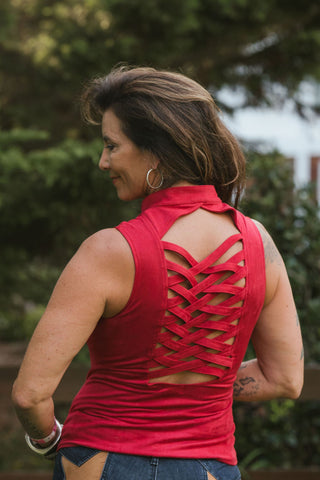 Wild Terrain Cross Cut Top
