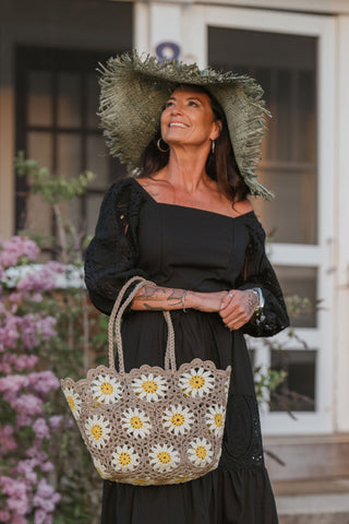 Barefoot Bloom Tote - Kh