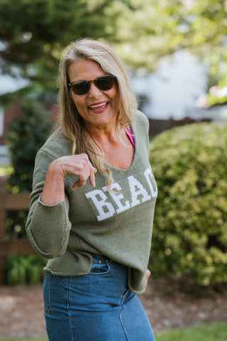 New "BEACH" Sweater Olive