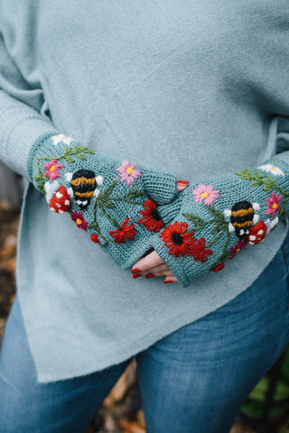 Mushroom Wool Family  CP73: Blue / Handwarmer