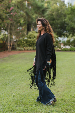 Holy Smokes Fringe Poncho Blk O/S