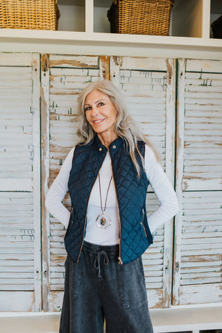 Who needs sleeves vest Navy