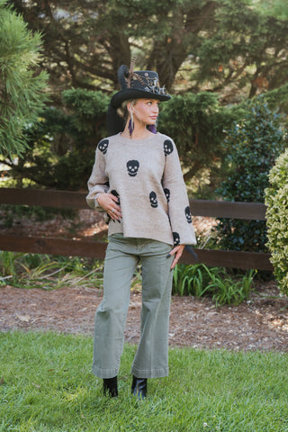 Skully Sweater taupe