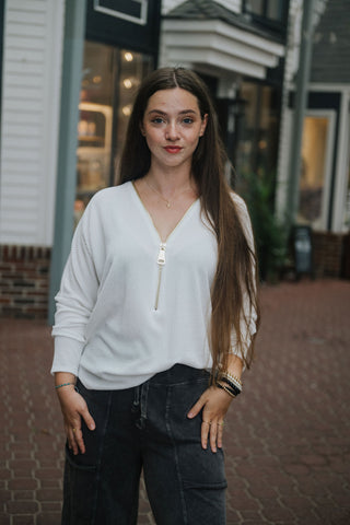 Zip It Top Off white