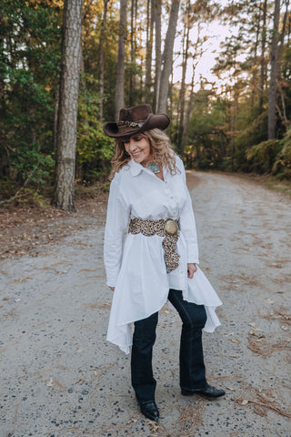 The Artist Cape/Top O/S WHT