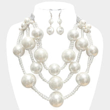 Colossal Pearls Necklace Set