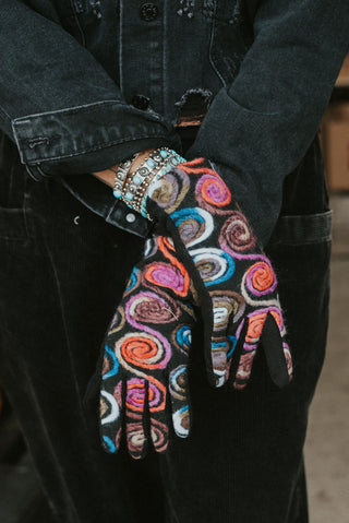 Swirly Gloves